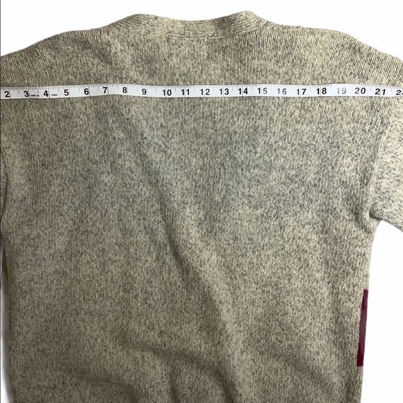 Woolrich 100% wool button down size M - Picture 7 of 9